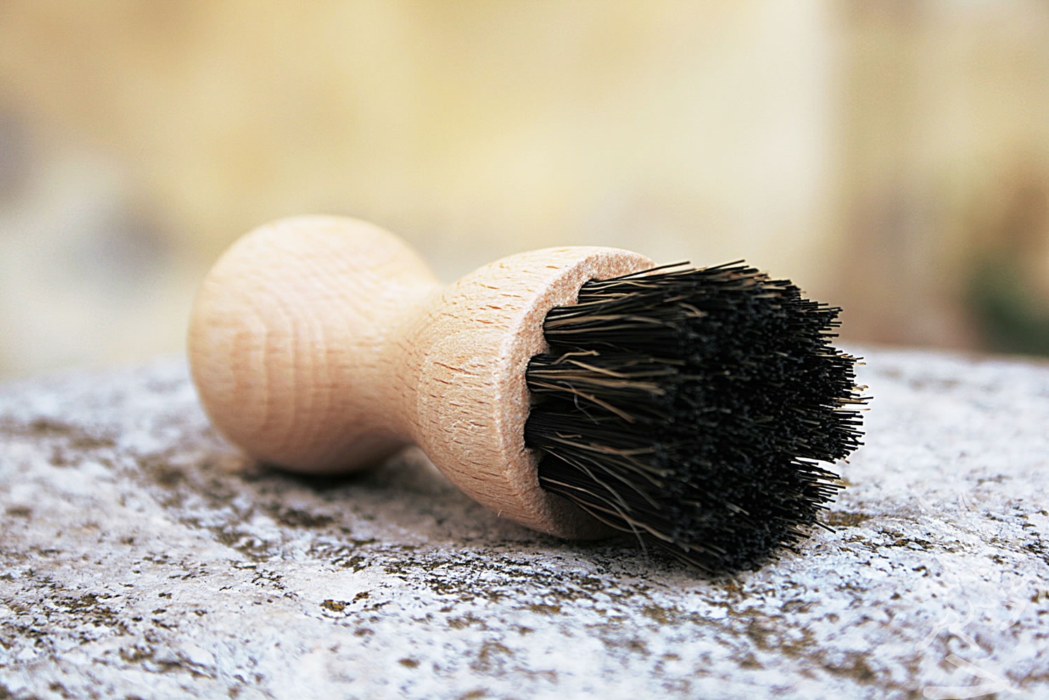 BEARD ALCHEMY - Donatello - Spazzola per baffi in setola grigia