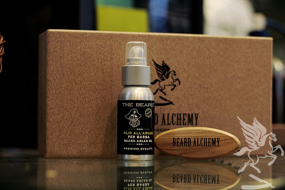 BEARD ALCHEMY - Box con Olio da barba The Beard e Travel Brush
