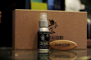 BEARD ALCHEMY - Box con Olio da barba The Beard e Travel Brush