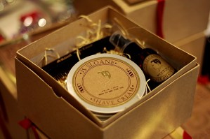 JS SLOANE - Cofanetto con set per la rasatura